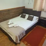 Bittner Guest house